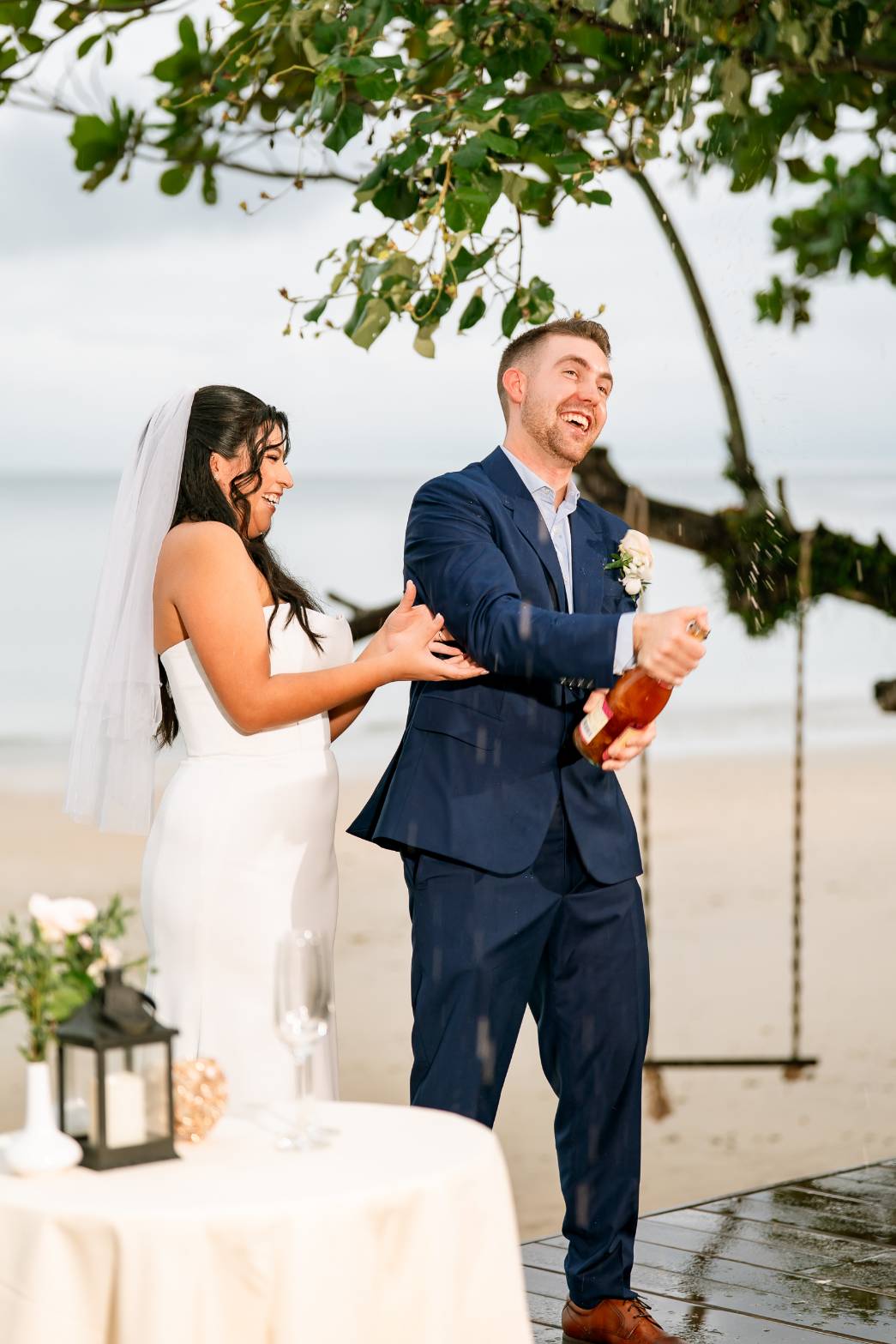 20 - https://themomentofloveth.com | The Moment of Love - Beach Wedding Specialist in Krabi | Stay in Beutiful moment