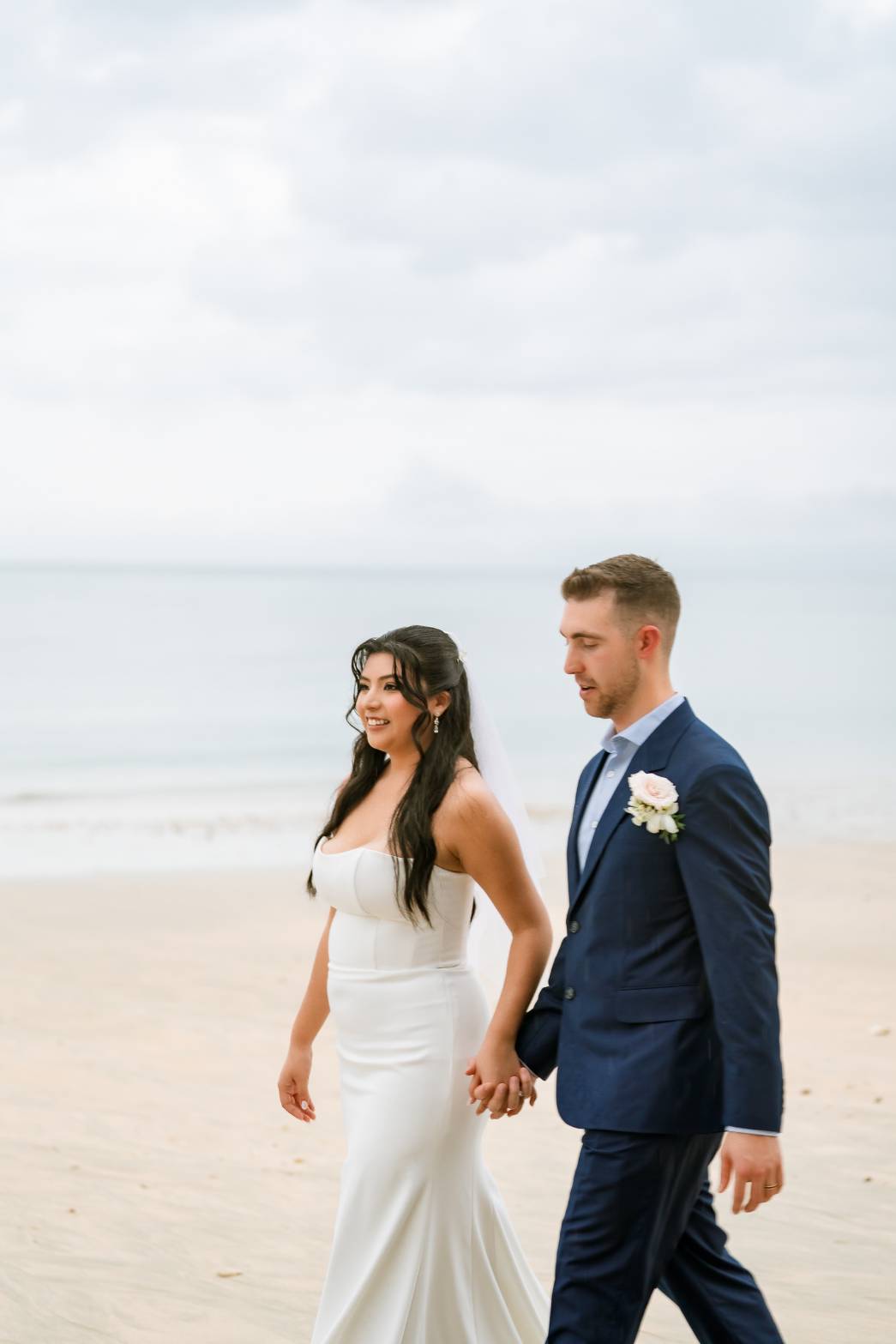 42 - https://themomentofloveth.com | The Moment of Love - Beach Wedding Specialist in Krabi | Stay in Beutiful moment