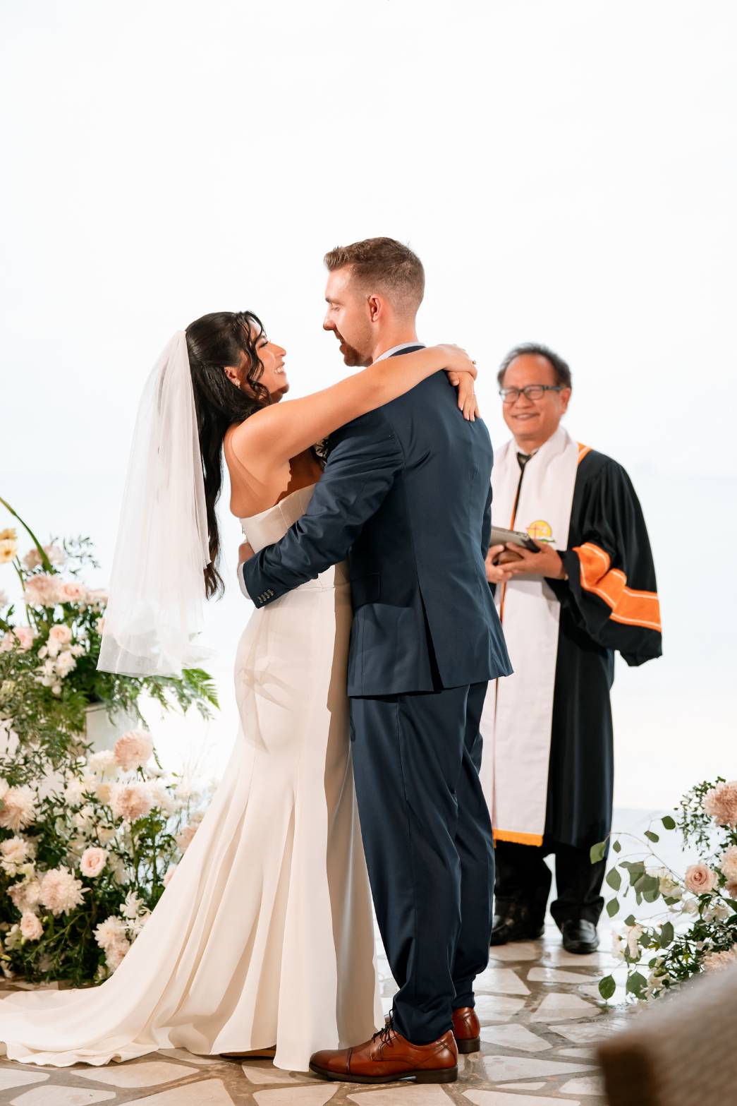 7 - https://themomentofloveth.com | The Moment of Love - Beach Wedding Specialist in Krabi | Stay in Beutiful moment