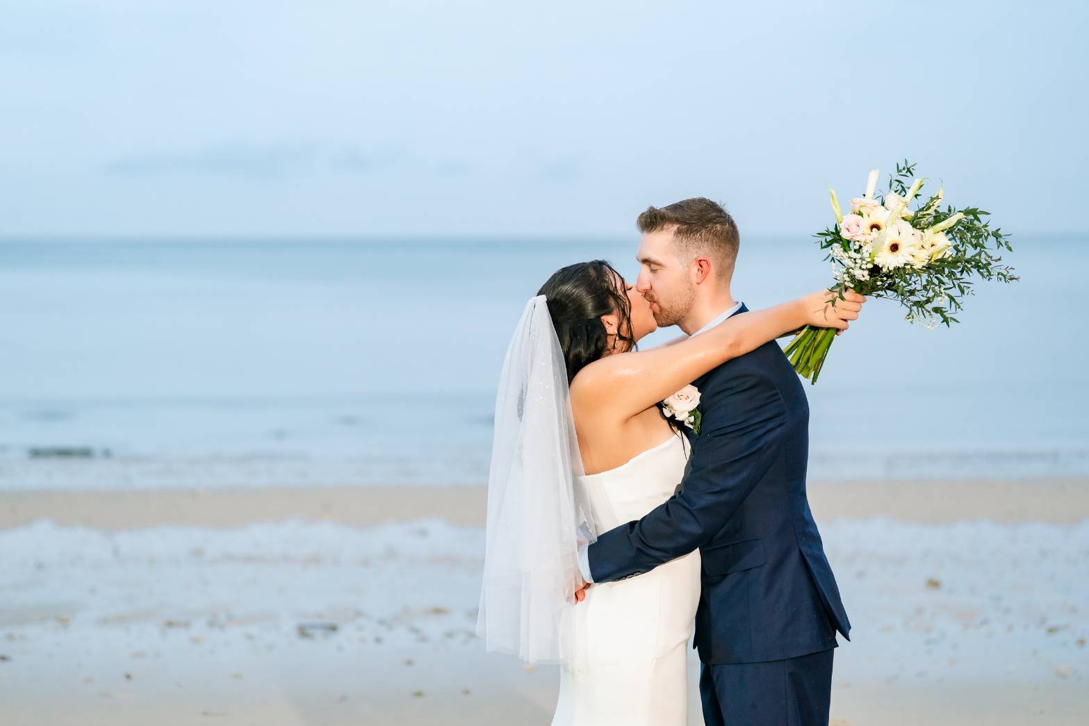 72 - https://themomentofloveth.com | The Moment of Love - Beach Wedding Specialist in Krabi | Stay in Beutiful moment