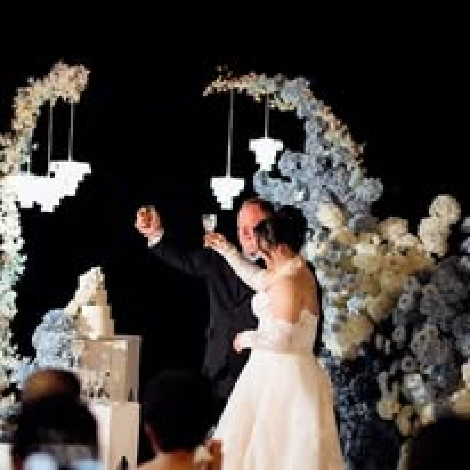 Mr Kevin & Miss khunnapat - The Moment of Love - Beach Wedding Specialist in Krabi | Stay in Beutiful moment