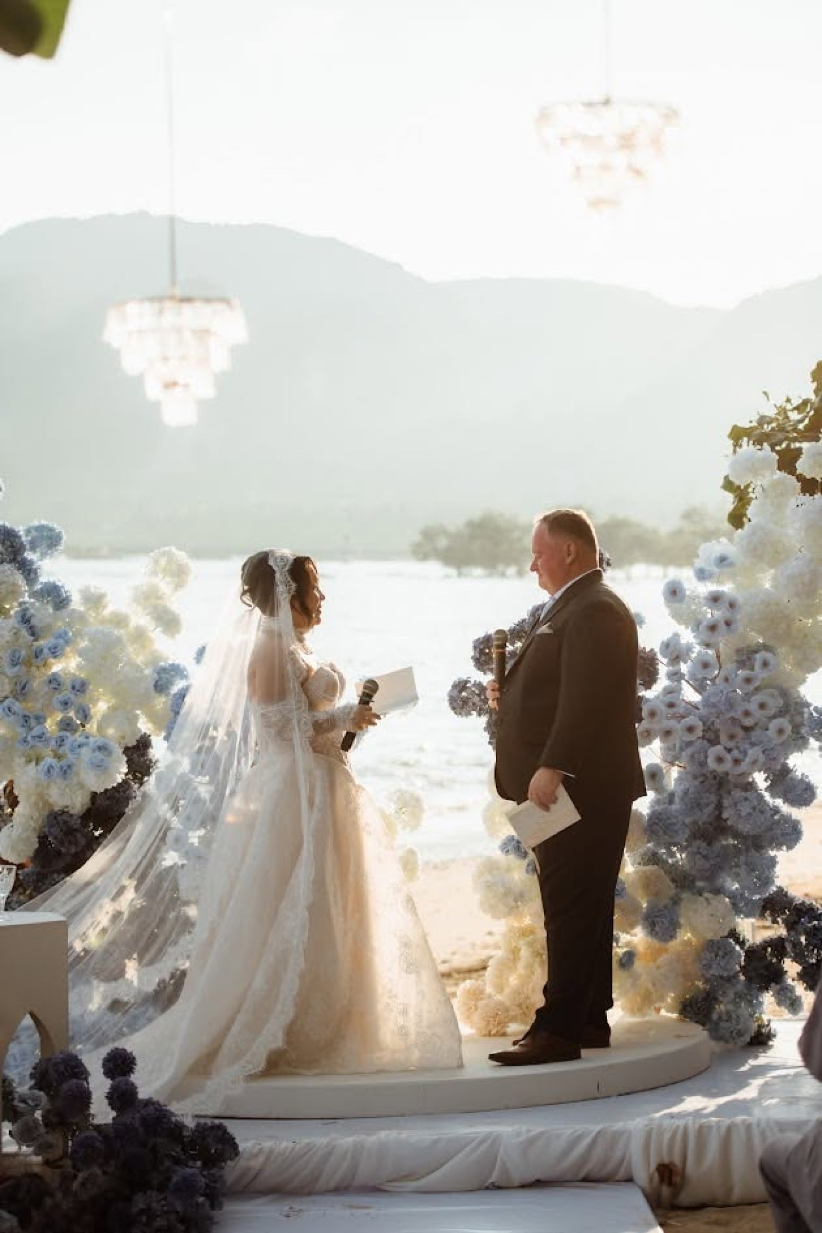 Mr Kevin & Miss khunnapat - The Moment of Love - Beach Wedding Specialist in Krabi | Stay in Beutiful moment