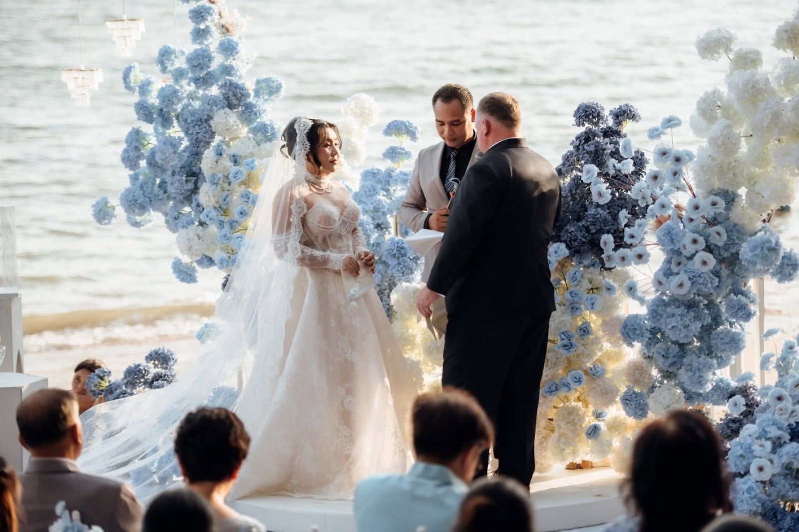 Mr Kevin & Miss khunnapat - The Moment of Love - Beach Wedding Specialist in Krabi | Stay in Beutiful moment