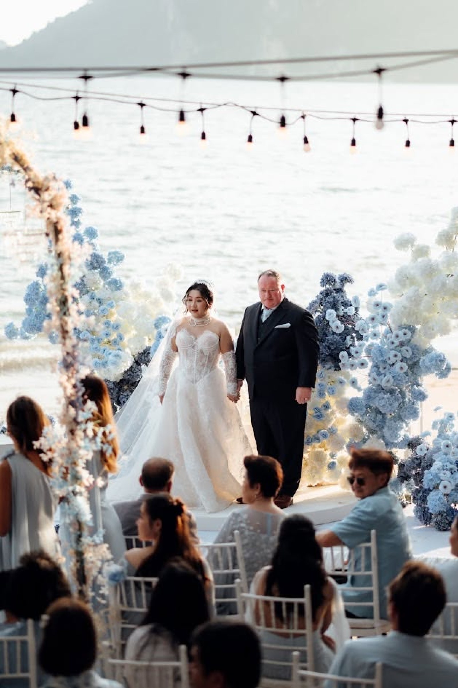 Mr Kevin & Miss khunnapat - The Moment of Love - Beach Wedding Specialist in Krabi | Stay in Beutiful moment
