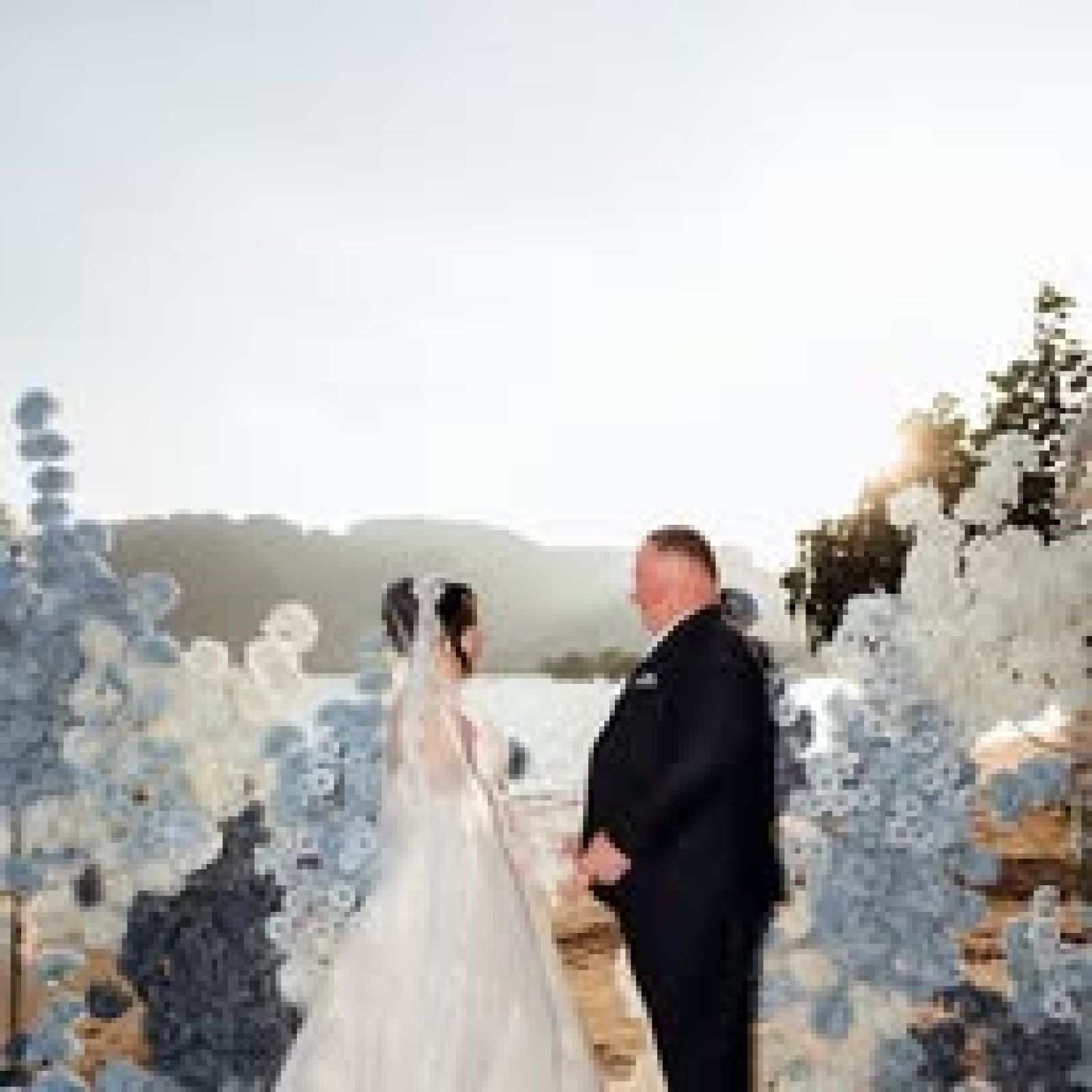 Mr Kevin & Miss khunnapat - The Moment of Love - Beach Wedding Specialist in Krabi | Stay in Beutiful moment